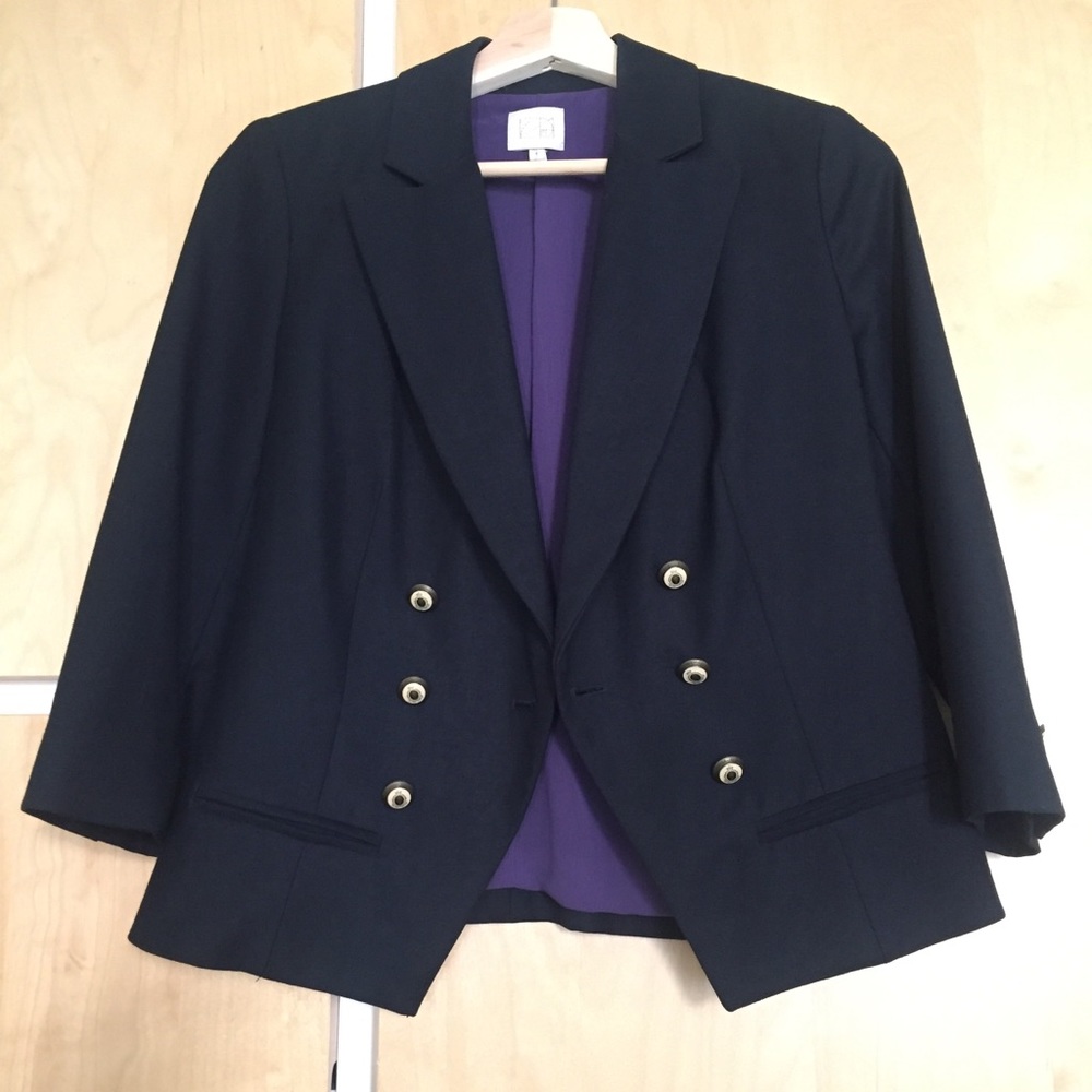 Cropped three quarter sleeves navy jacket Size 0